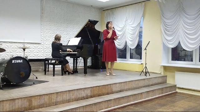 "At last" (исполняет Мирошник Ирина Владимировна, конц. Мень А. Е.) смотреть онлайн