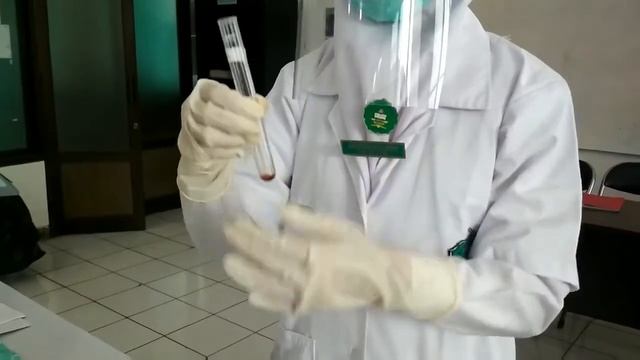 PRAKTIKUM KIMIA FARMASI II "IDENTIFIKASI ZAT" POLTEKKES BHAKTI MULIA SUKOHARJO смотреть онлайн