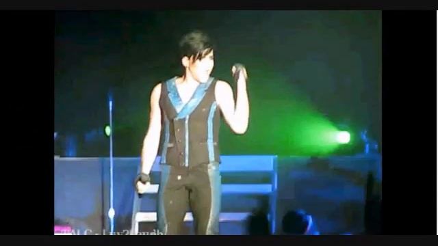 Adam Lambert ~ Dynamite смотреть онлайн