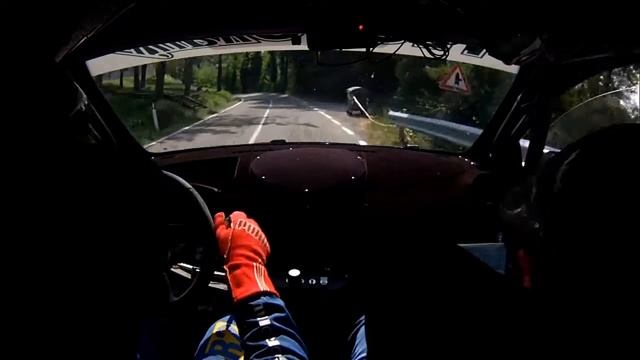 Camera Car Circuito di Cremona 2013 Ferrari C.-Darbusti R. Ps 5 Vernasca Twingo R2B смотреть онлайн