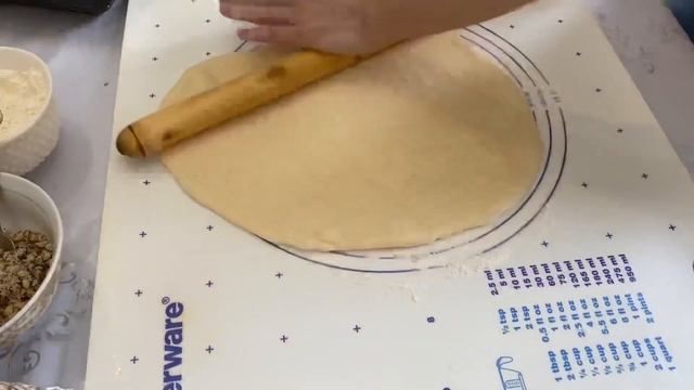 Супер быстрые рогалики. Тез жұмсақ рогаликтер! Казакша рецепт смотреть онлайн