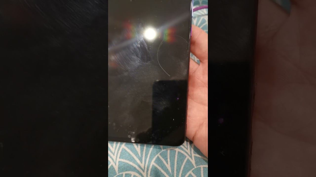 определить за 3 секунды оригинальный или нет дисплей на Huawei Mate 20 смотреть онлайн