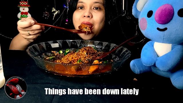 ASMR | Black Bean Noodle & New Background set up *minimal talking* (Eating sound) смотреть онлайн