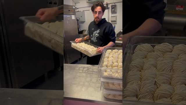 🤔🍜 Que es el RAMEN?? #cocinajaponesa смотреть онлайн