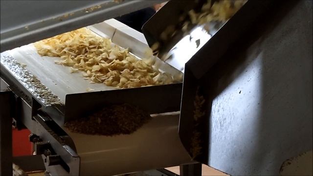 Как делают картофельные чипсы на предприятии "Московский картофель" смотреть онлайн