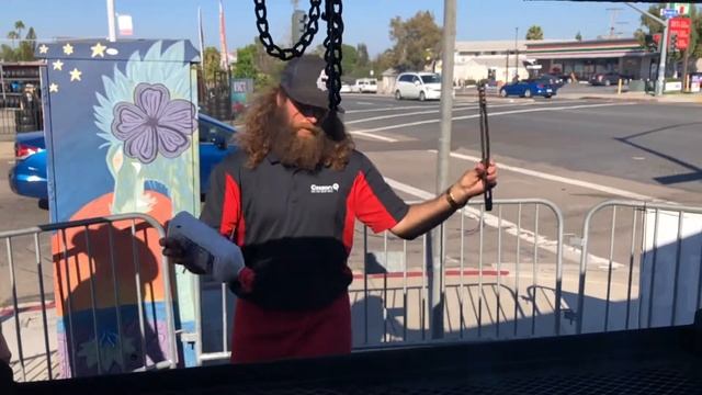 The Meat Spicer - Bartender BBQ Version смотреть онлайн