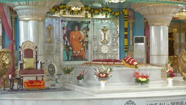 Gratitude Program by the girl students of Sri Sathya Sai Higher Secondary School - 19 Feb 2016 смотреть онлайн