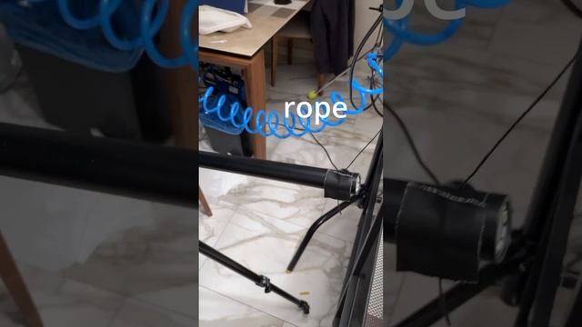 Падение макарон в воду смотреть онлайн