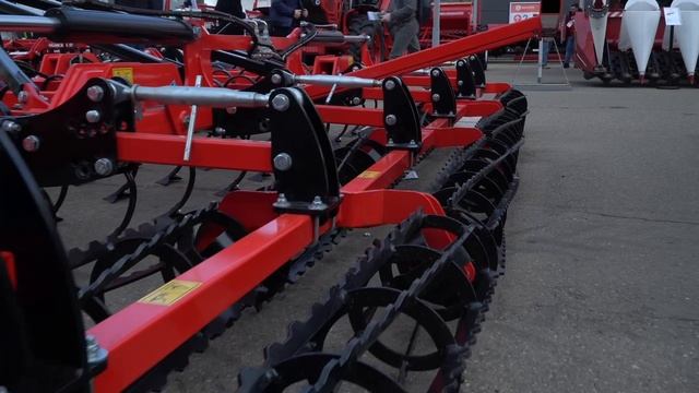 Предпосевной культиватор VibroPro 600 от SIPTEC смотреть онлайн