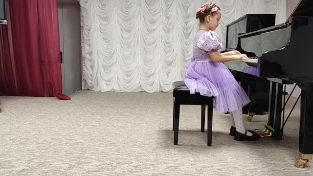 Томашевская Аня, 6 лет А.Хачатурян Вечерняя Сказка, В.Косенко Скерцино Старинный танец смотреть онлайн