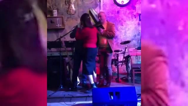 Песня про Тбилиси - поют Азербайджанец, Грузин и Чеченка смотреть онлайн