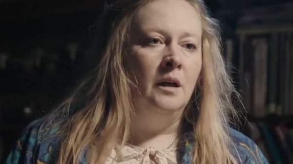 На краю История Кати