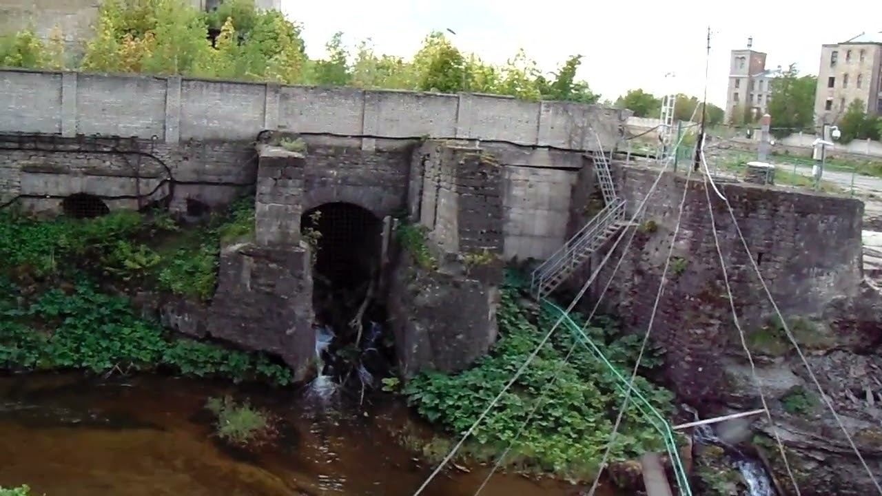Ивангородские водопады на реке Нарва. Граница с Эстонией смотреть онлайн
