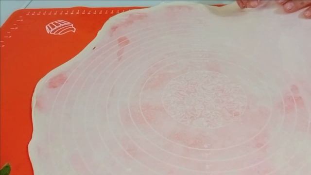 HAMURU AÇMAYI BİLMEYENİN BİLE AÇABİLECEĞİ EL AÇMASI ISPANAKLI BÖREK TARİFİ 🟧SIDIKA'NIN MUTFAĞI смотреть онлайн