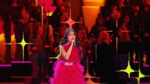 Победительница 6 сезона А ну-ка все вместе.Элен Бадалян 17 лет