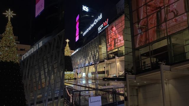 Бангкок CentralWorld mall подготовка нового года #бангкок #новый_год #central_world смотреть онлайн