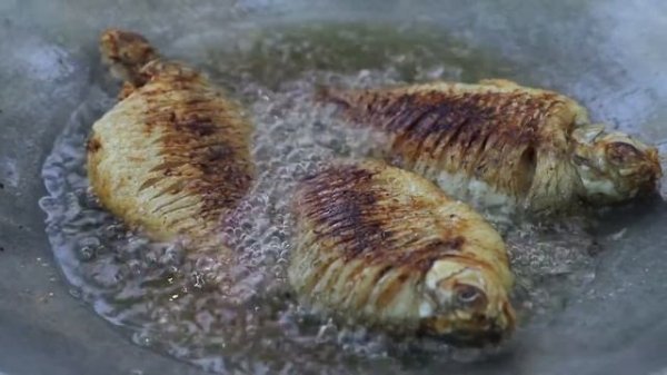 Рыба, запеченная с соусом чили рецепт - Удивительное видео