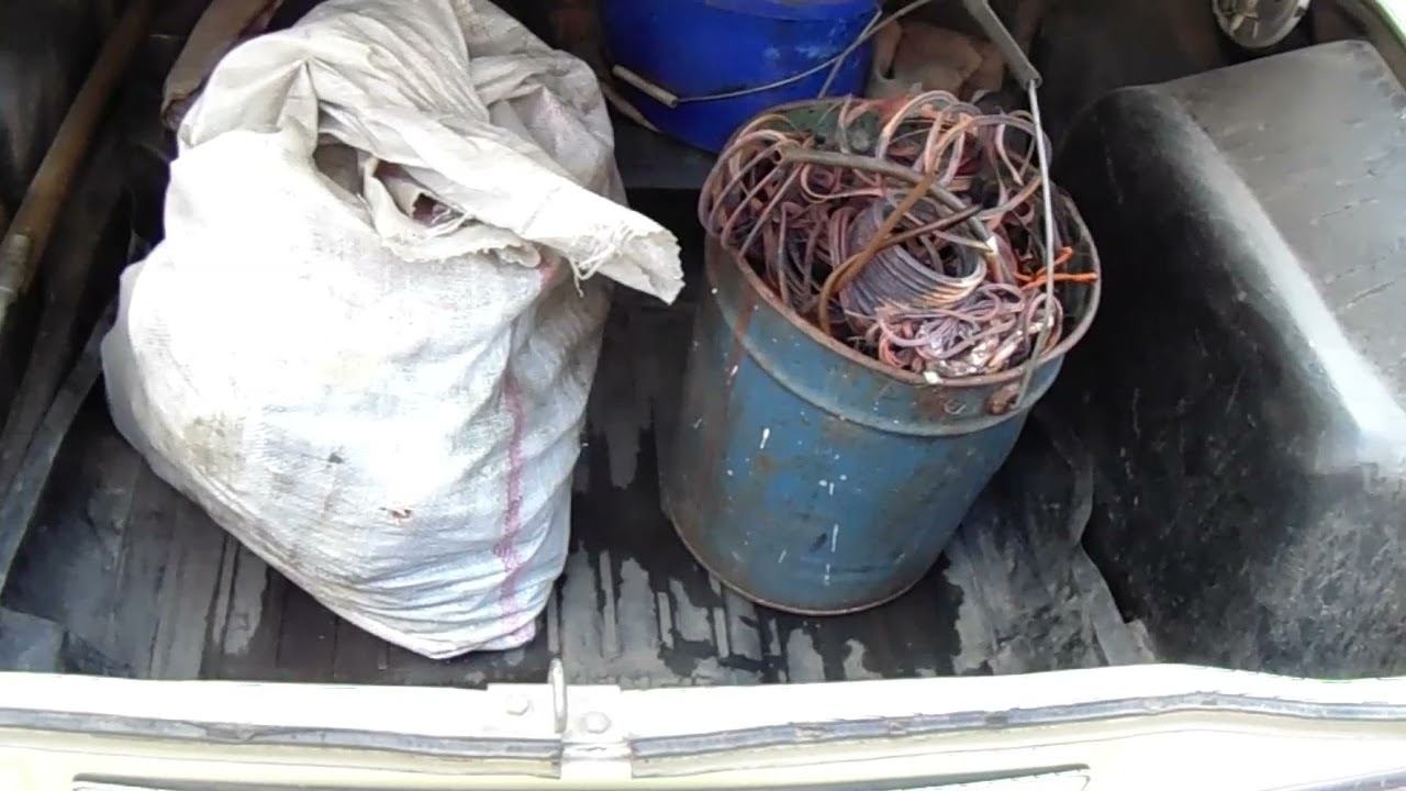 Сдал медь, забраковали 2,5 кг, теряю к цветмету интерес смотреть онлайн