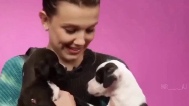 Millie Bobby Brown( Birthday status ) смотреть онлайн