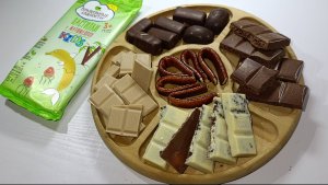 Асмр Шоколадный 🍫🍪🥮🍬 приятные звуки распаковки шоколадок 🫶🏻звуки АСМР для вашего сна♥️