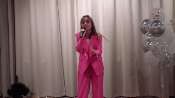 "Зимний вечер с песней"
Концерт учащихся детской школы эстрадного и джазового вокала "МастерГолос"