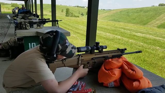 My Son Shooting a SCAR 17 in 308 смотреть онлайн