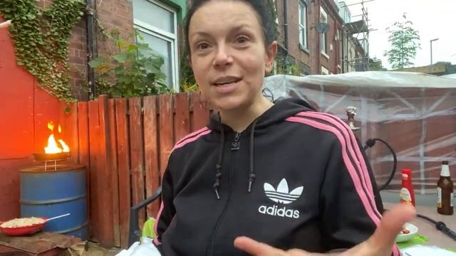 Первый шашлык во дворе😁 смотреть онлайн