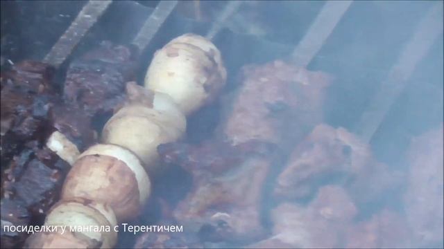 Печёнка жареная и хлеб с салом на шампурах! Скромный ужин в Семикаракорске смотреть онлайн