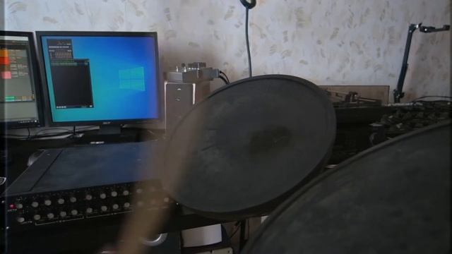 Лель УДС (аналоговый драм модуль СССР)