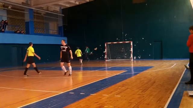 Луч - ПП "Валюк" (3:4) 1 тайм смотреть онлайн