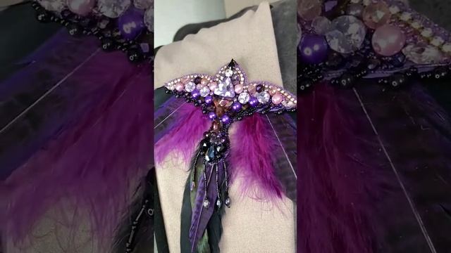 Брошь фиолетовая птица смотреть онлайн