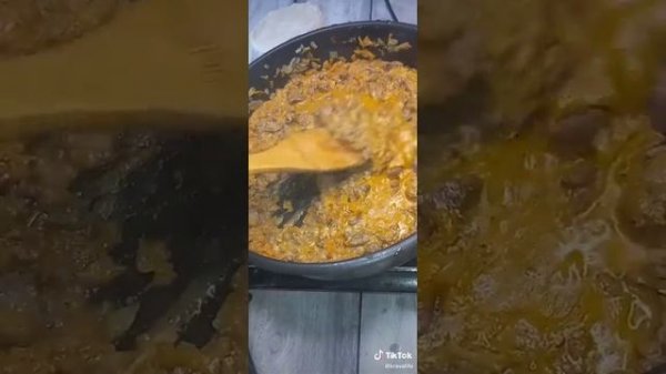 пельмени амур в горшочке