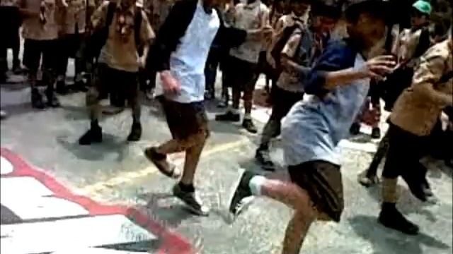 scout sufle dance together.mpg смотреть онлайн