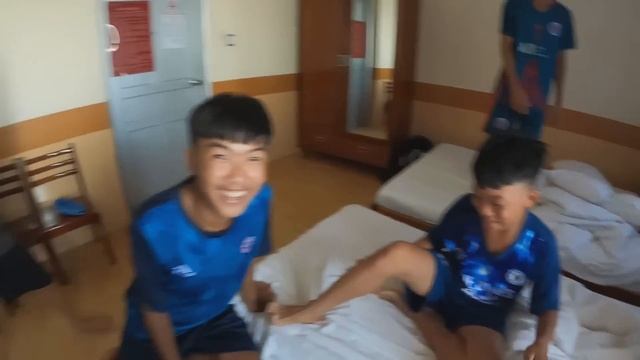 Anh Ba Phai Vlogs | Hậu Trường Ngày Thứ Nhất Ở Vũng Tàu