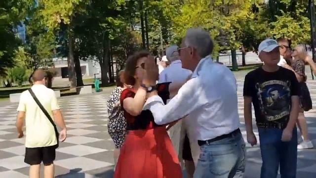 СЕЛЕН СЕЛЕН!!!!июнь 2024 ХАРЬКОВ ТАНЦЫ #kharkiv смотреть онлайн