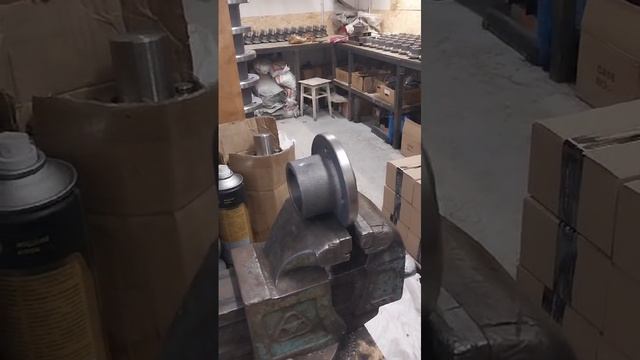 ступица чугунная  легкового прицепа