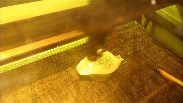 Laser Etching / Engraving Xenon Lens Audi B8 смотреть онлайн