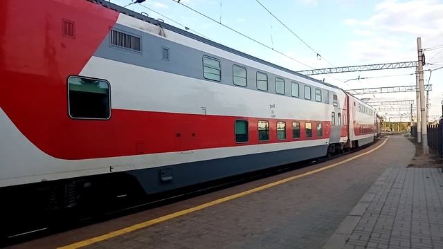 ЭП20-036 с двухэтажным поездом №104 Москва Адлер смотреть онлайн