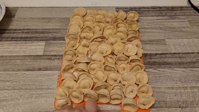 Домашние пельмени Svetlana LifeVlog 18.10.2021 Год смотреть онлайн