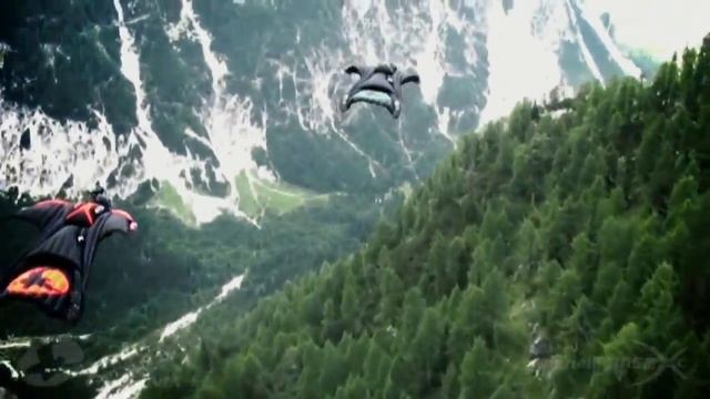 Крылатый костюм или летающий человек (Wingsuit - Вингсьют) смотреть онлайн