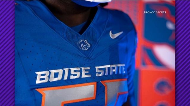Boise State releases new uniforms using EA Sports College Football 25 смотреть онлайн