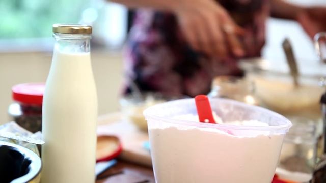 Banana Bundt Cake | Banana Cake Recipe | Beat Batter Bake With Priyanka смотреть онлайн