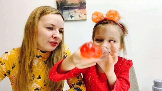 СЛАЙМ ЧЕЛЕНДЖ СУПЕР ГУБКА. ЭКСПЕРИМЕНТ С МАМОЙ смотреть онлайн
