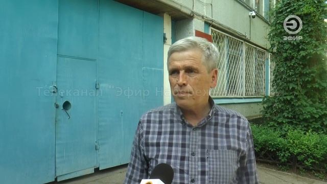 Полосатая семейка на детской площадке. смотреть онлайн