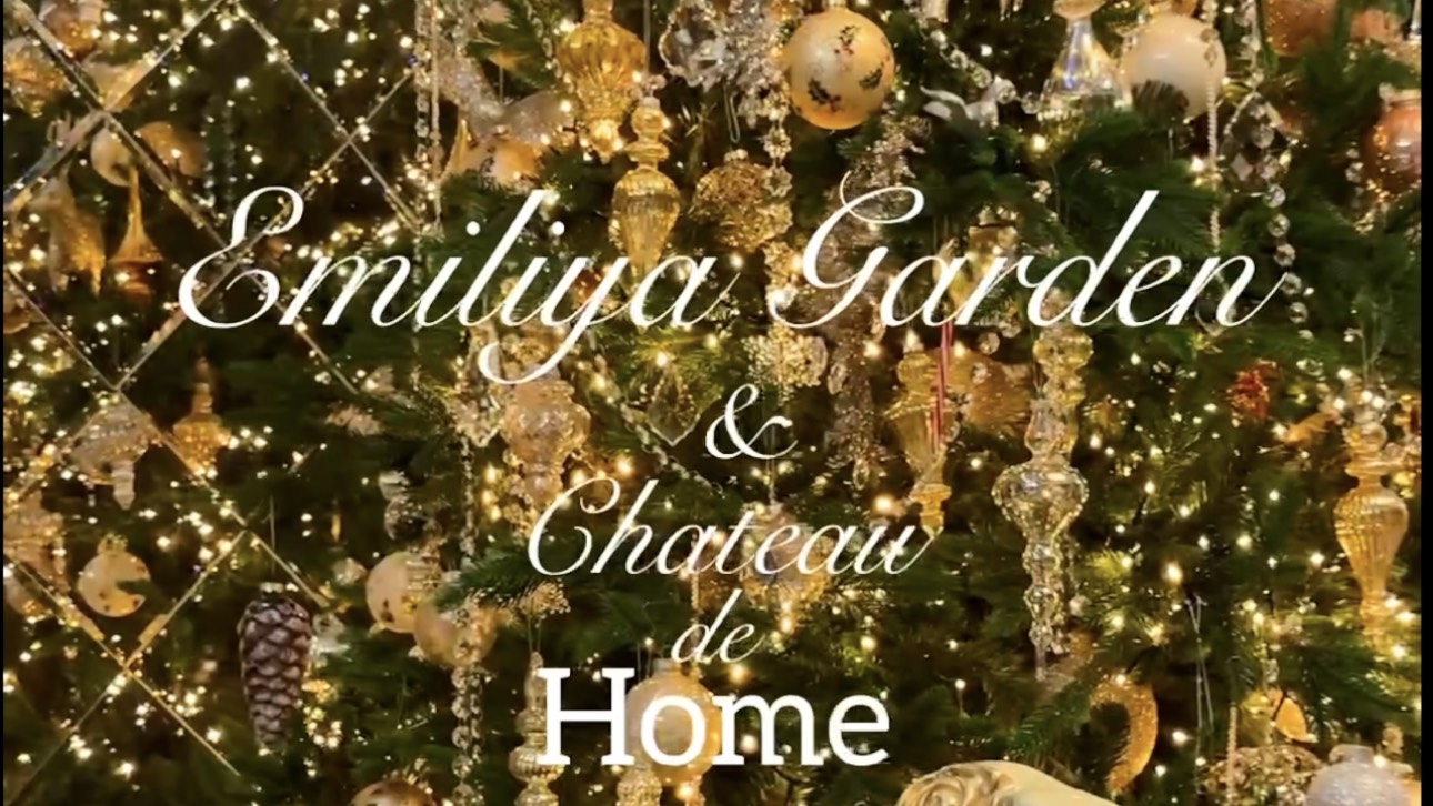 Новогодний декор гостиной 🎄Ягодная арка🎄 смотреть онлайн