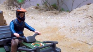 Коллекция игрушечных машинок Диснея | Экскаваторы в пещере