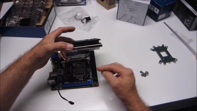 Cooler Master GeminII M5 LED Einbau смотреть онлайн