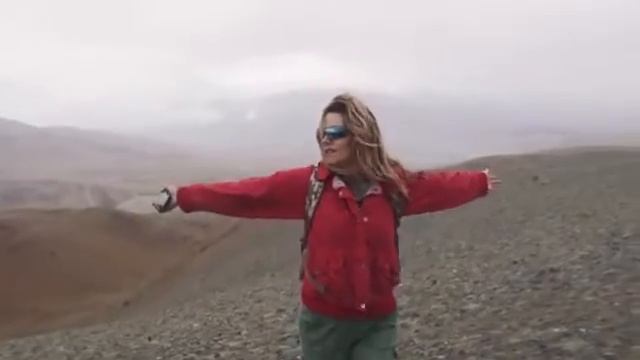 Нилуфар Саидова ( Чаки Чаки Борони Баҳор) смотреть онлайн