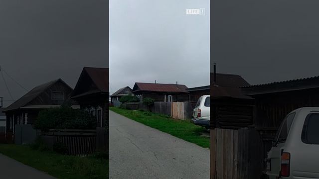 Наличники на окнах татарской деревни #aliftv #aliflife #россия #татарскаядеревня