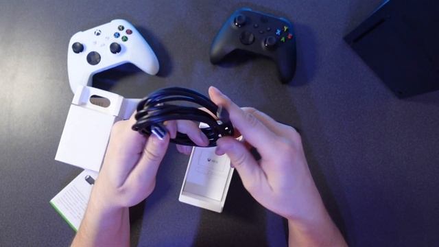 Xbox Wireless Controller Robot White & Xbox Play & Charge Kit M - JetLoneStarr смотреть онлайн